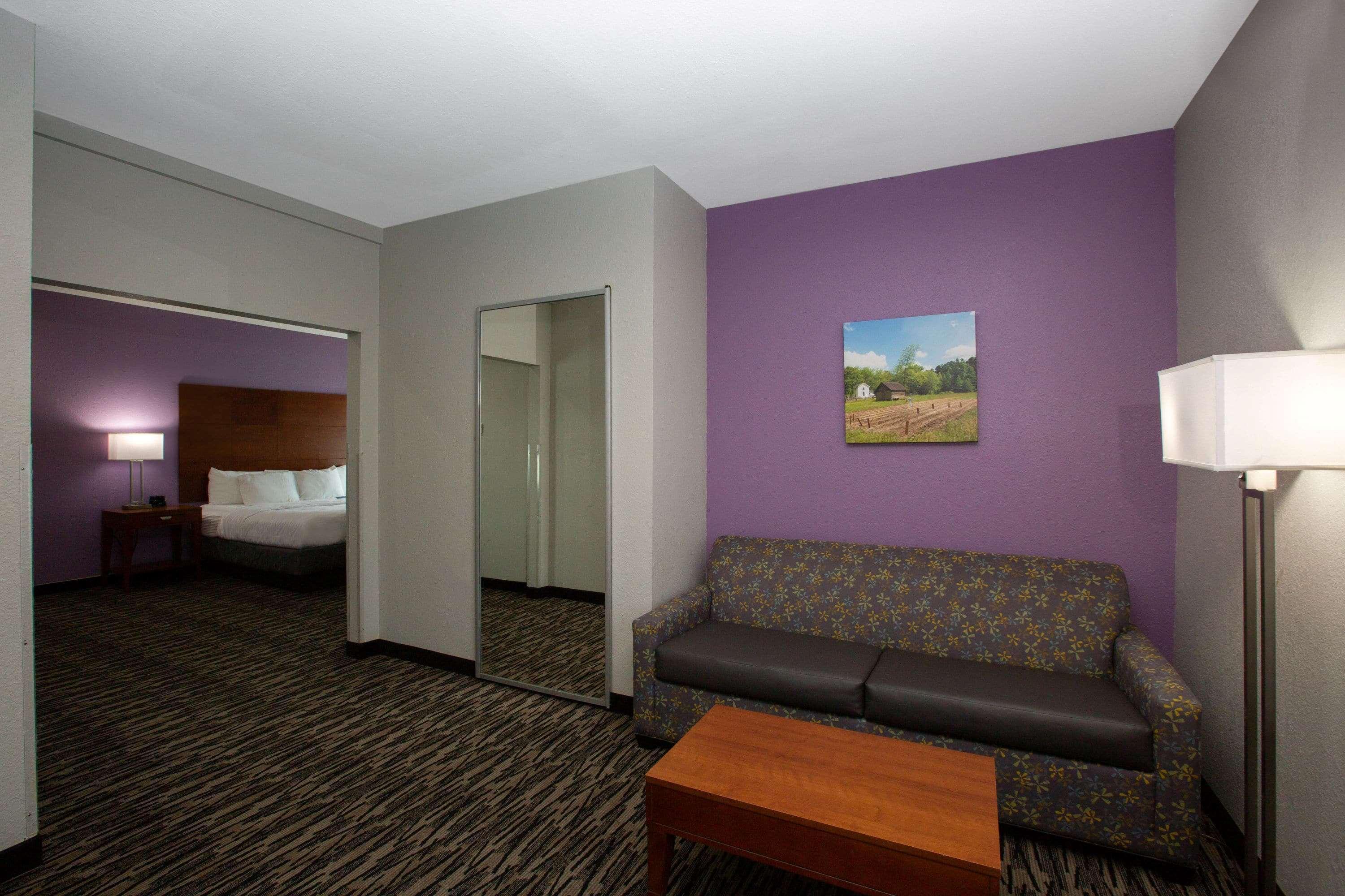 La Quinta By Wyndham Tupelo Hotel Buitenkant foto